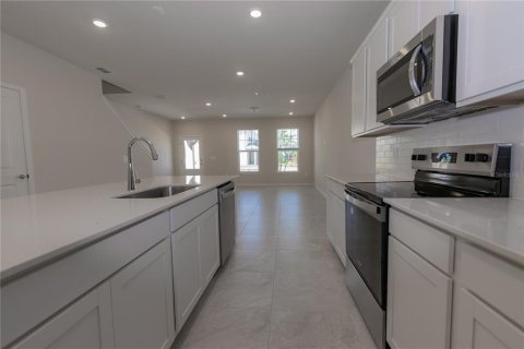 Adosado en alquiler en Kissimmee, Florida, 3 dormitorios, 143.81 m2 № 2113850 - foto 24