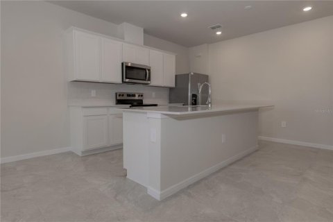 Adosado en alquiler en Kissimmee, Florida, 3 dormitorios, 143.81 m2 № 2113850 - foto 19