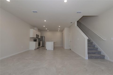 Adosado en alquiler en Kissimmee, Florida, 3 dormitorios, 143.81 m2 № 2113850 - foto 13