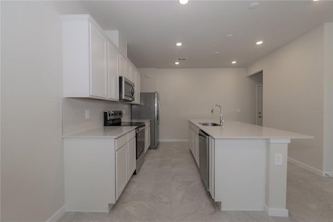Adosado en alquiler en Kissimmee, Florida, 3 dormitorios, 143.81 m2 № 2113850 - foto 18