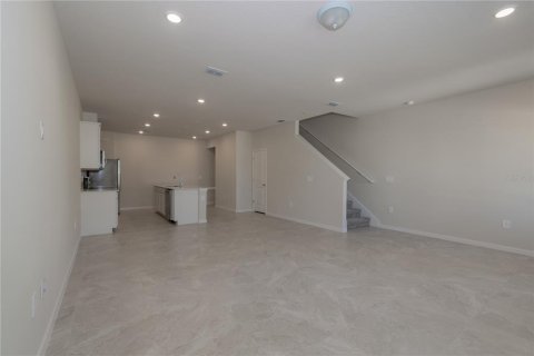 Adosado en alquiler en Kissimmee, Florida, 3 dormitorios, 143.81 m2 № 2113850 - foto 16