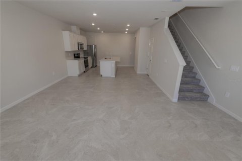Adosado en alquiler en Kissimmee, Florida, 3 dormitorios, 143.81 m2 № 2113850 - foto 12