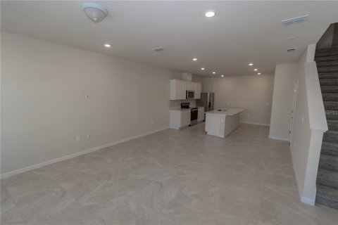 Adosado en alquiler en Kissimmee, Florida, 3 dormitorios, 143.81 m2 № 2113850 - foto 11