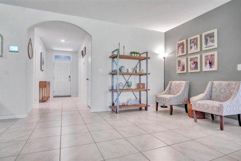 House in Ormond Beach, Florida 4 bedrooms, 216.83 sq.m. № 1883116 - photo 6