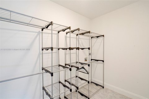 Condo in Pompano Beach, Florida, 2 bedrooms  № 1770827 - photo 17