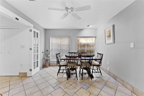 Villa ou maison à louer à Palm Harbor, Floride: 3 chambres, 163.51 m2 № 2148101 - photo 9