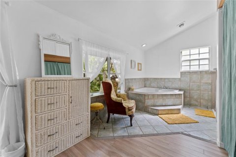 Villa ou maison à louer à Palm Harbor, Floride: 3 chambres, 163.51 m2 № 2148101 - photo 22