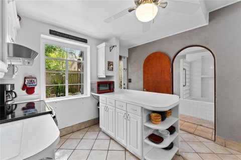 Villa ou maison à louer à Palm Harbor, Floride: 3 chambres, 163.51 m2 № 2148101 - photo 13