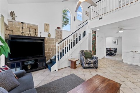 Villa ou maison à louer à Palm Harbor, Floride: 3 chambres, 163.51 m2 № 2148101 - photo 3