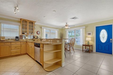 Купить виллу или дом в Сарасота, Флорида 5 комнат, 85.47м2, № 1780708 - фото 7