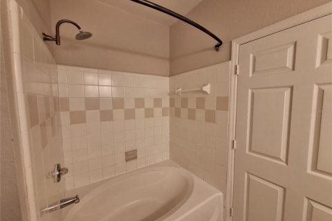 Copropriété à louer à Sarasota, Floride: 2 chambres, 103.31 m2 № 1822614 - photo 13