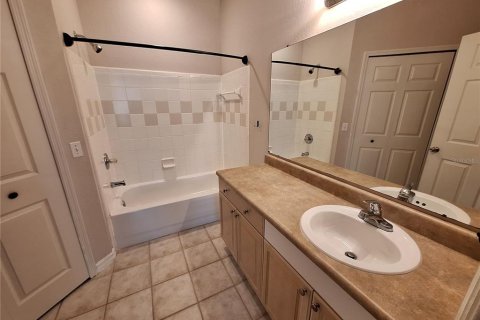 Copropriété à louer à Sarasota, Floride: 2 chambres, 103.31 m2 № 1822614 - photo 19