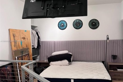 Снять в аренду кондоминиум в Майами, Флорида 3 спальни, 107.3м2, № 2005736 - фото 20