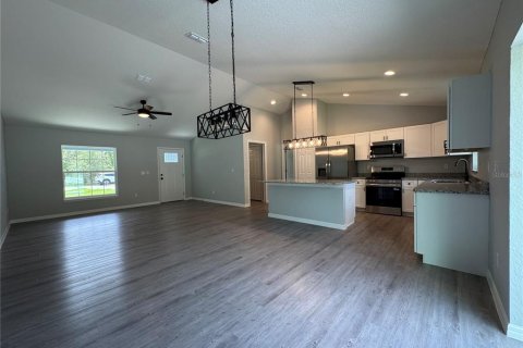 Villa ou maison à vendre à Ocala, Floride: 4 chambres, 156.35 m2 № 1879519 - photo 4