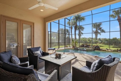 House in Palm Coast, Florida 3 bedrooms, 261.89 sq.m. № 2431655 - photo 22