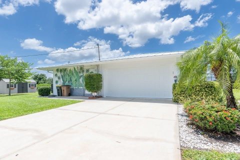 Casa en venta en Punta Gorda, Florida, 3 dormitorios, 162.49 m2 № 1915581 - foto 5