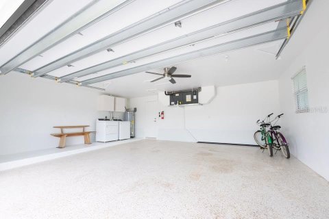 Casa en venta en Punta Gorda, Florida, 3 dormitorios, 162.49 m2 № 1915581 - foto 6