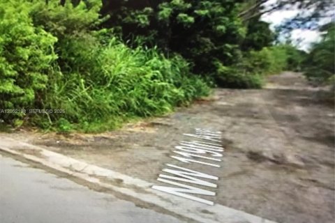 Propiedad comercial en venta en Miami-Dade, Florida № 2169045 - foto 10