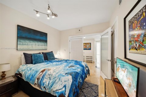 Copropriété à louer à Hallandale Beach, Floride: 3 chambres, 191.84 m2 № 330515 - photo 23