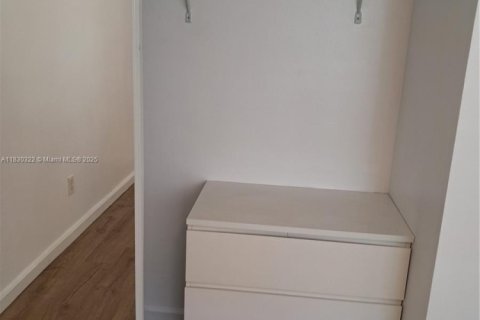Copropriété à louer à Aventura, Floride: 2 chambres, 101.82 m2 № 1806028 - photo 16