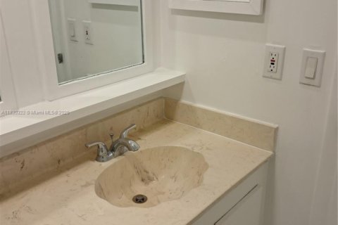 Copropriété à louer à Aventura, Floride: 2 chambres, 101.82 m2 № 1806028 - photo 10