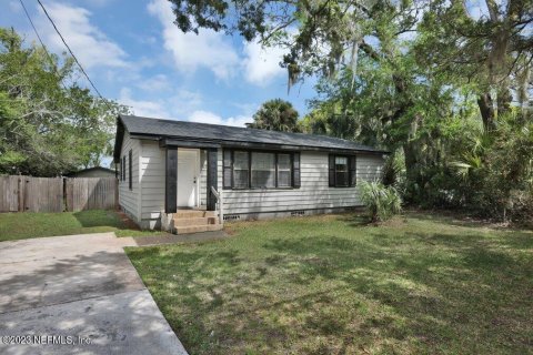 House in Jacksonville, Florida 4 bedrooms, 180.97 sq.m. № 829455 - photo 1