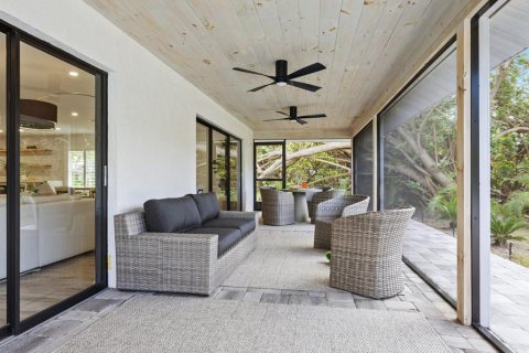 Villa ou maison à vendre à Sarasota, Floride: 4 chambres, 241.36 m2 № 1733137 - photo 19