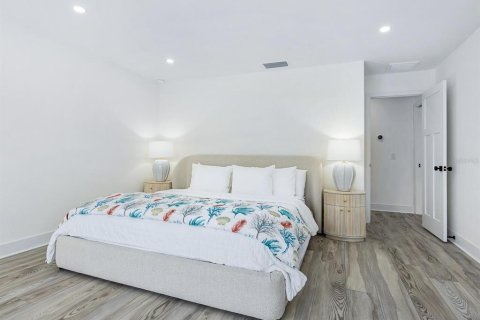 Villa ou maison à vendre à Sarasota, Floride: 4 chambres, 241.36 m2 № 1733137 - photo 21