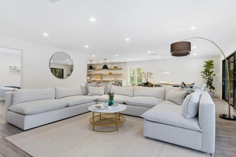 Villa ou maison à vendre à Sarasota, Floride: 4 chambres, 241.36 m2 № 1733137 - photo 6