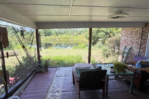 Villa ou maison à vendre à Leesburg, Floride: 2 chambres, 134.89 m2 № 2396814 - photo 5