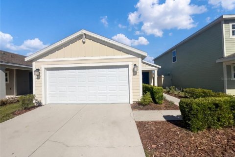 House in Kissimmee, Florida 3 bedrooms, 117.06 sq.m. № 2120083