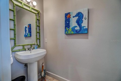 Touwnhouse à vendre à Bradenton Beach, Floride: 3 chambres, 156.82 m2 № 2103532 - photo 15