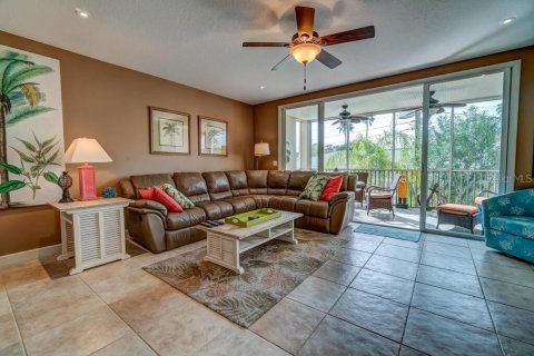 Touwnhouse à vendre à Bradenton Beach, Floride: 3 chambres, 156.82 m2 № 2103532 - photo 13