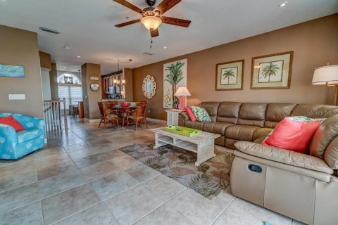 Touwnhouse à vendre à Bradenton Beach, Floride: 3 chambres, 156.82 m2 № 2103532 - photo 8