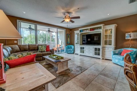 Touwnhouse à vendre à Bradenton Beach, Floride: 3 chambres, 156.82 m2 № 2103532 - photo 12