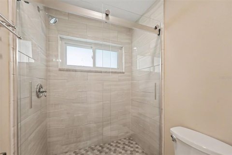 Adosado en venta en Saint Petersburg, Florida, 2 dormitorios, 168.15 m2 № 2238518 - foto 19