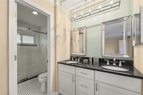 Adosado en venta en Saint Petersburg, Florida, 2 dormitorios, 168.15 m2 № 2238518 - foto 24