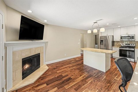 Adosado en venta en Saint Petersburg, Florida, 2 dormitorios, 168.15 m2 № 2238518 - foto 5