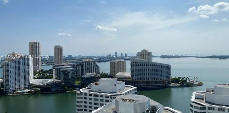 Condo à Miami, Floride, 2 chambres № 1893205