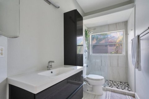 House in Orlando, Florida 4 bedrooms, 253.99 sq.m. № 1841629 - photo 27