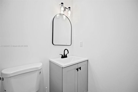 Casa en venta en North Lauderdale, Florida, 3 dormitorios, 115.85 m2 № 1946293 - foto 25