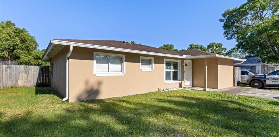 Casa en Sanford, Florida 4 dormitorios, 121.98 m2 № 1722800