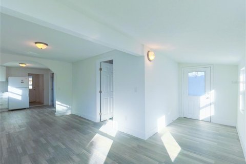 Casa en venta en Plant City, Florida, 2 dormitorios, 64.66 m2 № 2204991 - foto 8