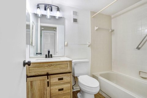 Copropriété à vendre à Dunedin, Floride: 2 chambres, 77.57 m2 № 1918220 - photo 13