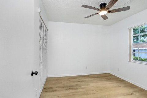 Copropriété à vendre à Dunedin, Floride: 2 chambres, 77.57 m2 № 1918220 - photo 12
