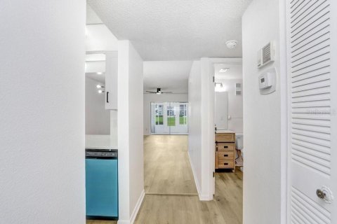 Copropriété à vendre à Dunedin, Floride: 2 chambres, 77.57 m2 № 1918220 - photo 3