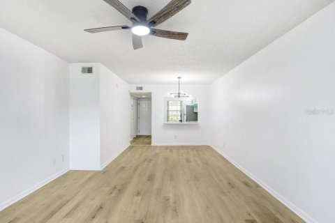 Copropriété à vendre à Dunedin, Floride: 2 chambres, 77.57 m2 № 1918220 - photo 7