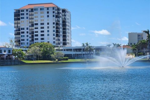 Copropriété à louer à Saint Petersburg, Floride: 2 chambres, 82.68 m2 № 2101587 - photo 17
