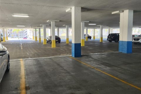 Copropriété à louer à Saint Petersburg, Floride: 2 chambres, 82.68 m2 № 2101587 - photo 15