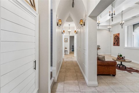 Casa en venta en Tarpon Springs, Florida, 6 dormitorios, 575.99 m2 № 2238795 - foto 11